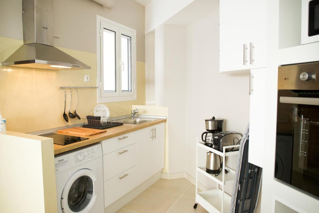 Praxitelis Luxury Apartments Athena Bagian luar foto