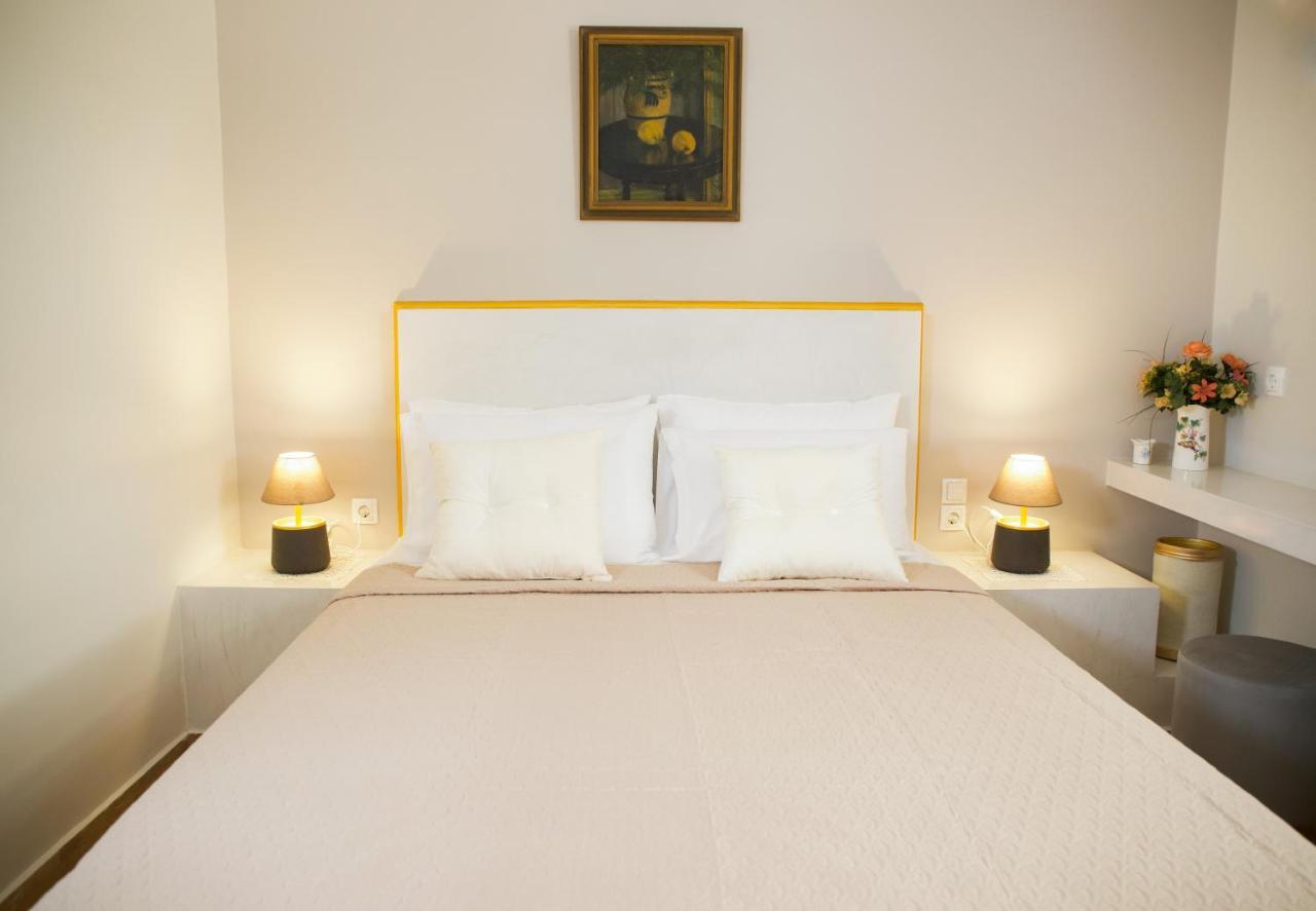 Praxitelis Luxury Apartments Athena Bagian luar foto