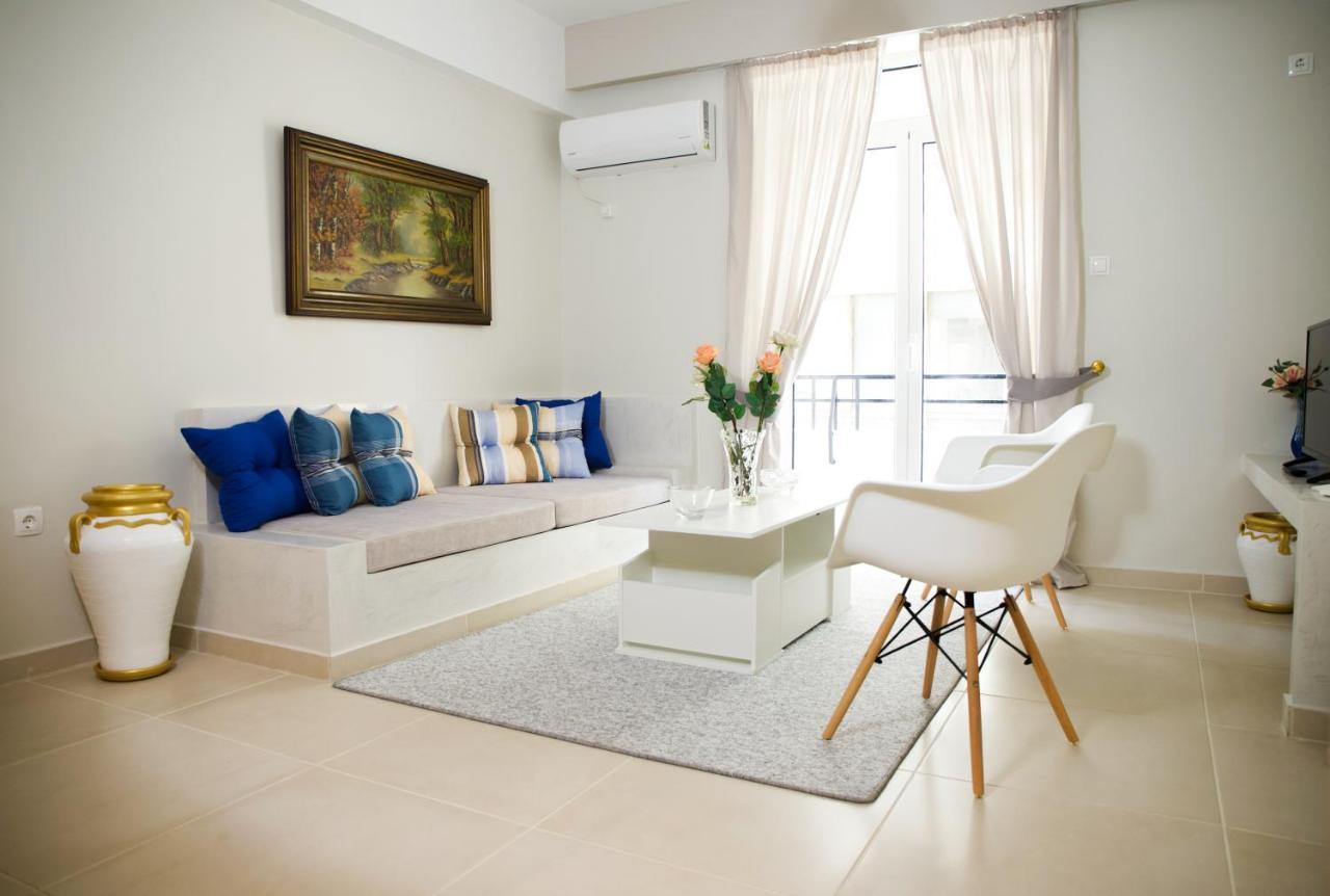 Praxitelis Luxury Apartments Athena Bagian luar foto