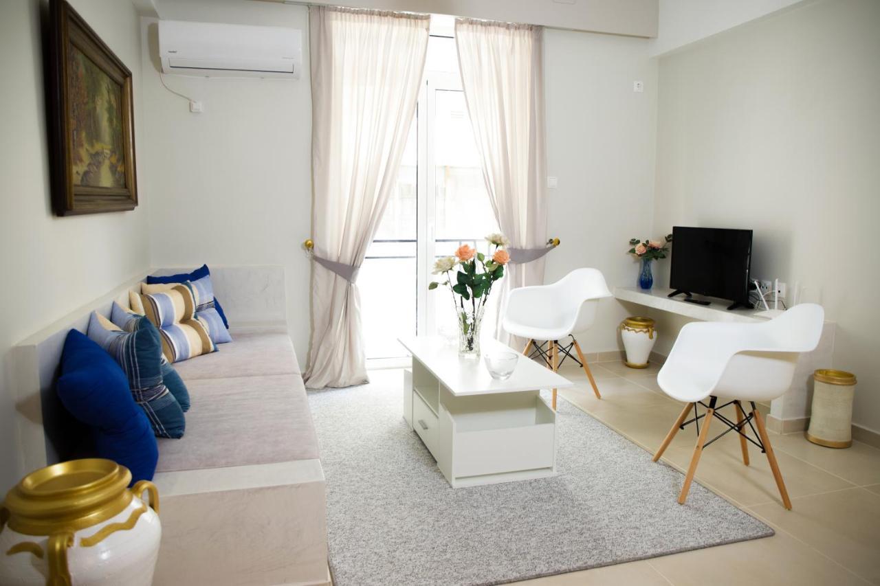 Praxitelis Luxury Apartments Athena Bagian luar foto