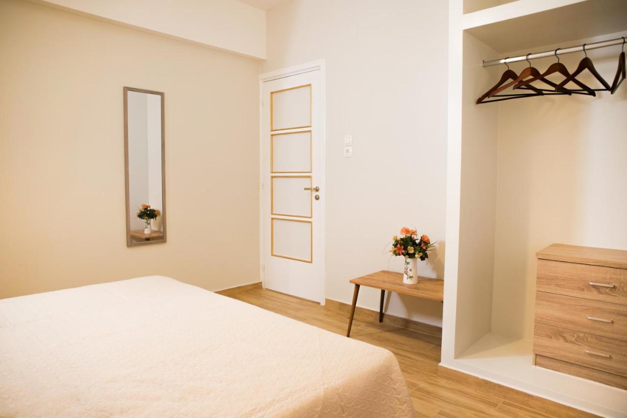 Praxitelis Luxury Apartments Athena Bagian luar foto