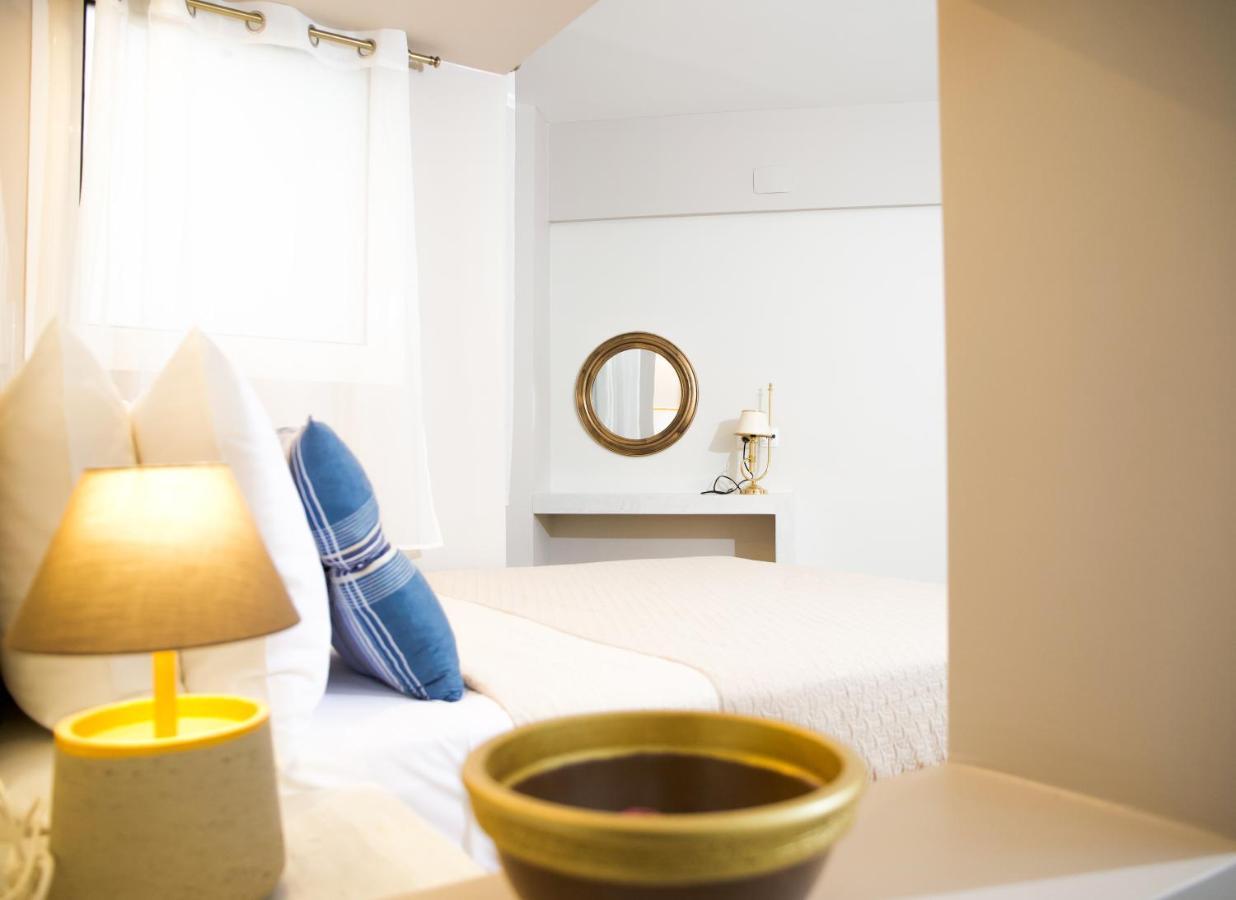 Praxitelis Luxury Apartments Athena Bagian luar foto