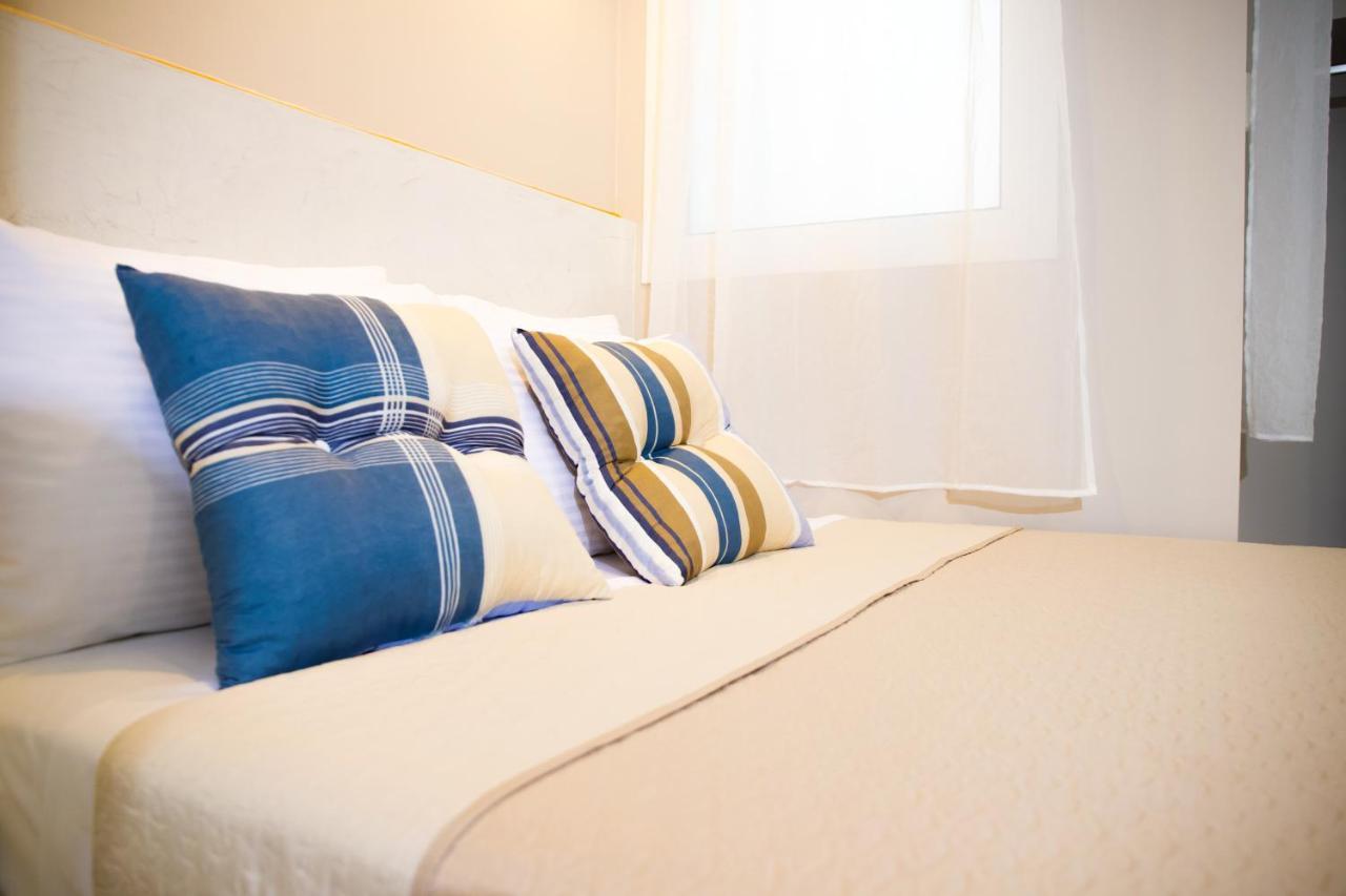 Praxitelis Luxury Apartments Athena Bagian luar foto