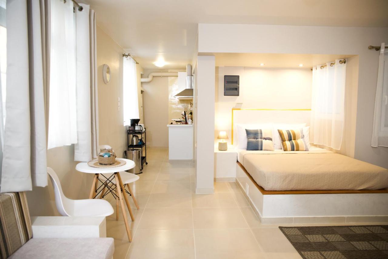 Praxitelis Luxury Apartments Athena Bagian luar foto